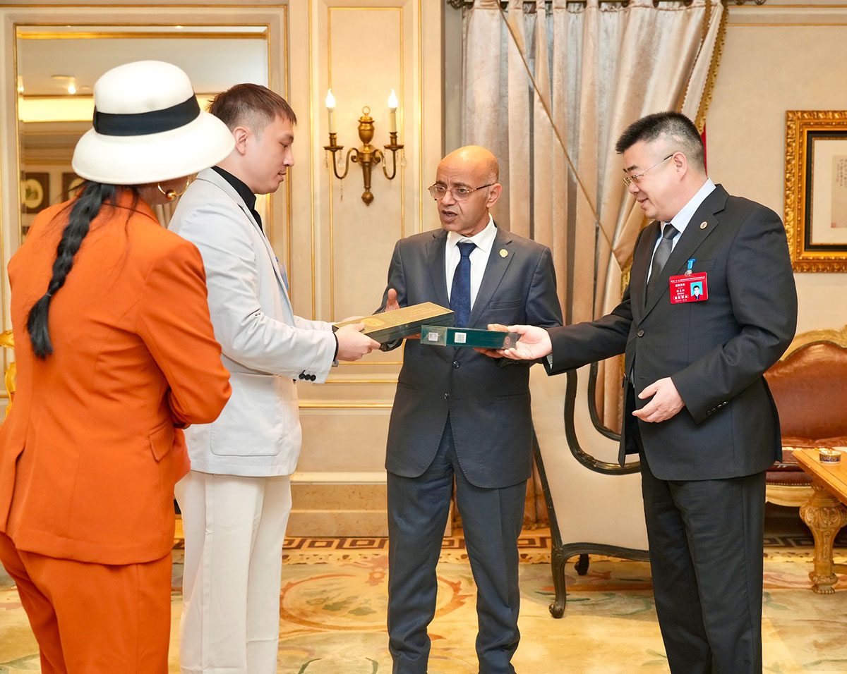 1761129108138503.jpg 57.jpg